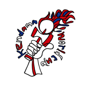 「Kendama World Cup」の文字と、炎のように燃え上がるけん玉をモチーフにした大会公式ロゴイラスト。赤・青・白のカラーリングが情熱的な戦いを象徴している。