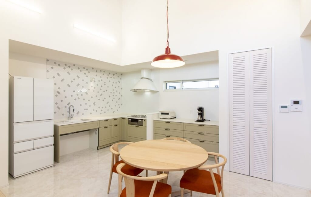 暮らしに香りを取りいれる