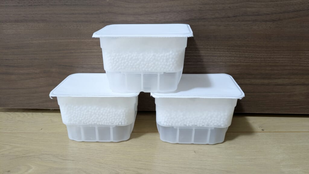 除湿剤のボックス