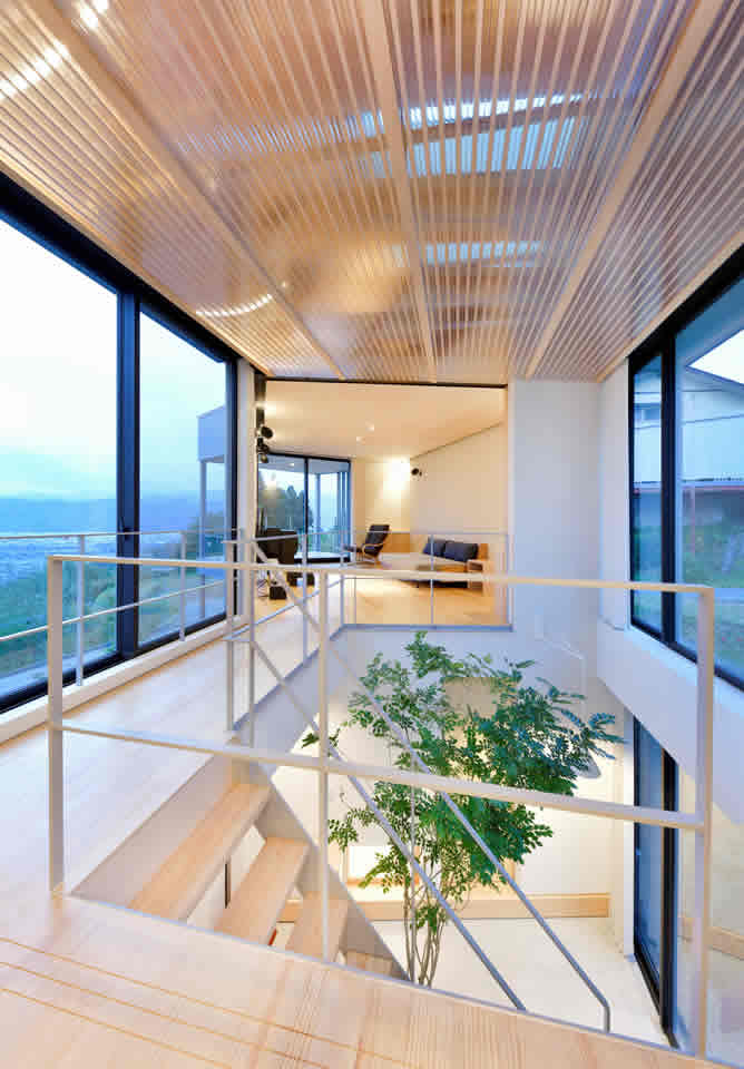 最優秀賞「姨捨の家」内観