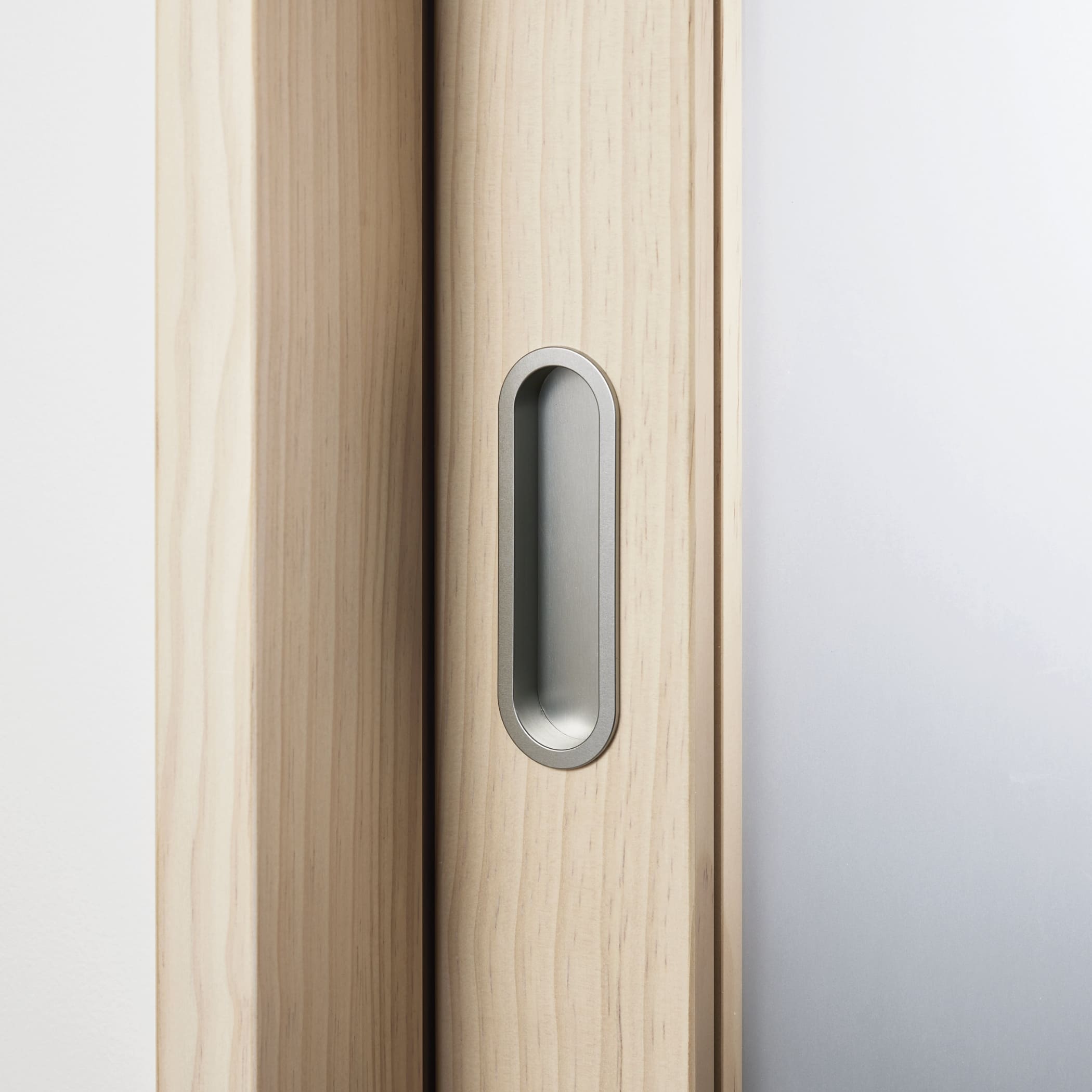 Flush pull / 引き手