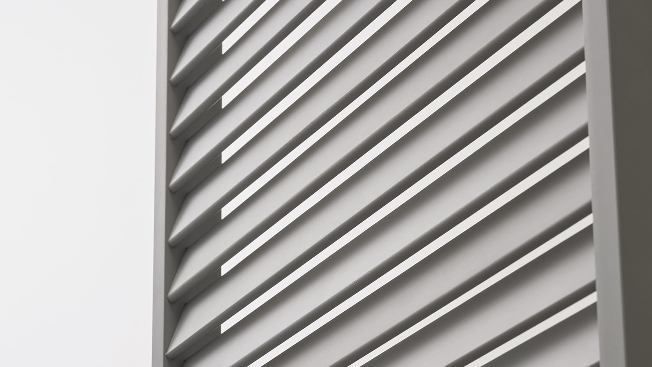 Louvered double door closet 
/ 下地枠・固定枠 image 5