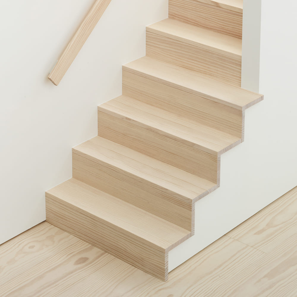 Wooden stairs 
/ 階段 quality image 2