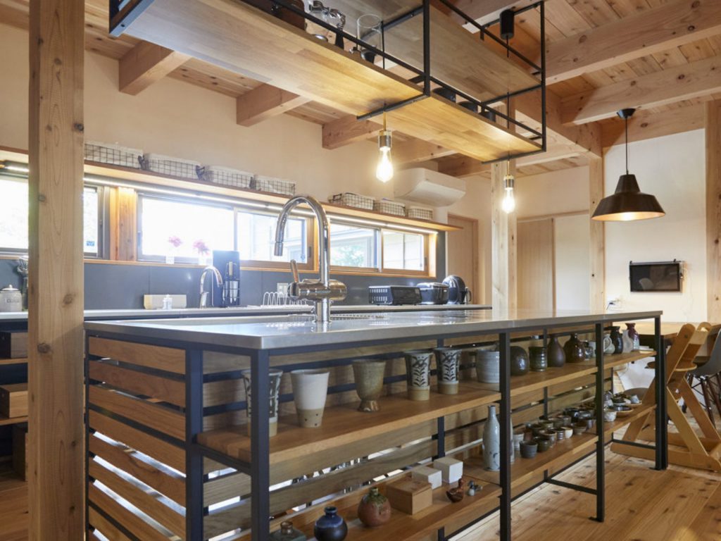 FRAME KITCHEN