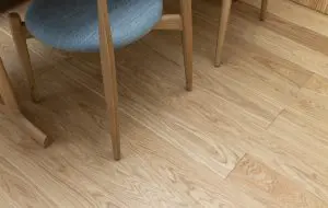 挽板フローリング
