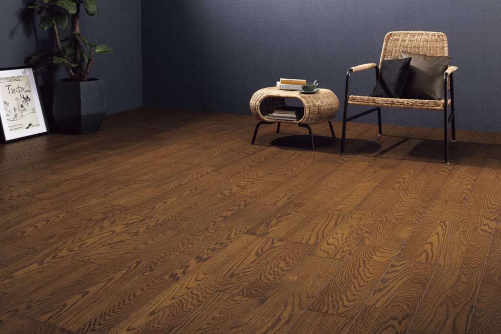 ブラッシングオーク ダークブラウン色｜WOODONE