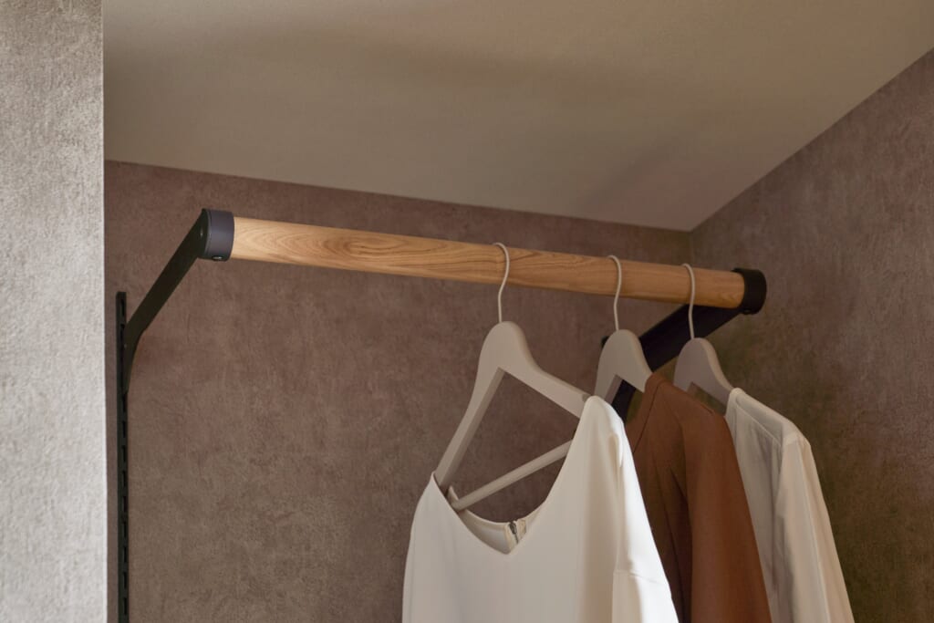 ハンガー掛け収納,木のバー,衣類掛ける