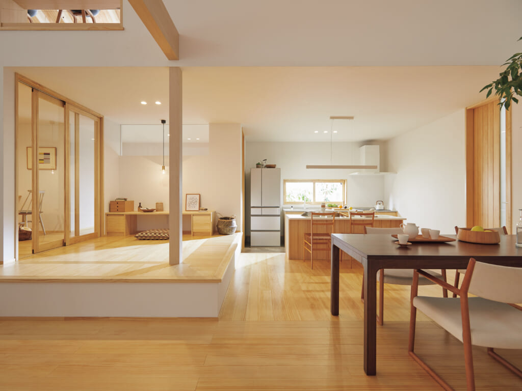 ドア,ナチュラル,木のある暮らし,すっきり,あたたかみ,浮造り